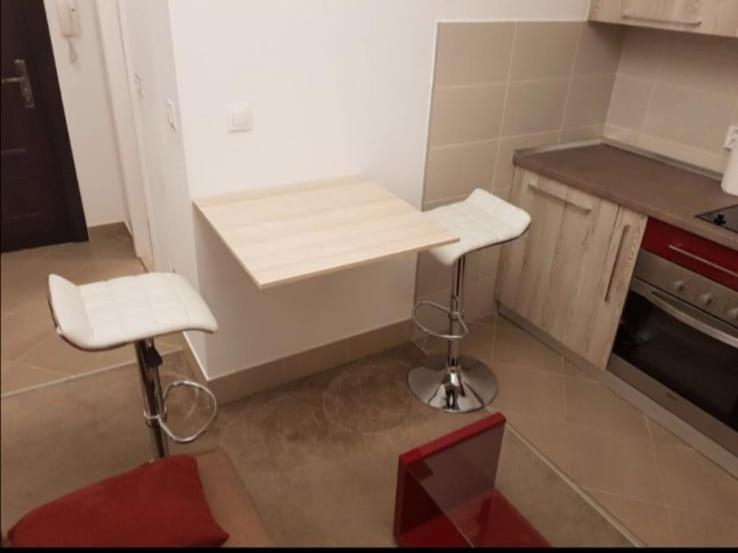 Royalwings Apartman Ягодина Екстер'єр фото