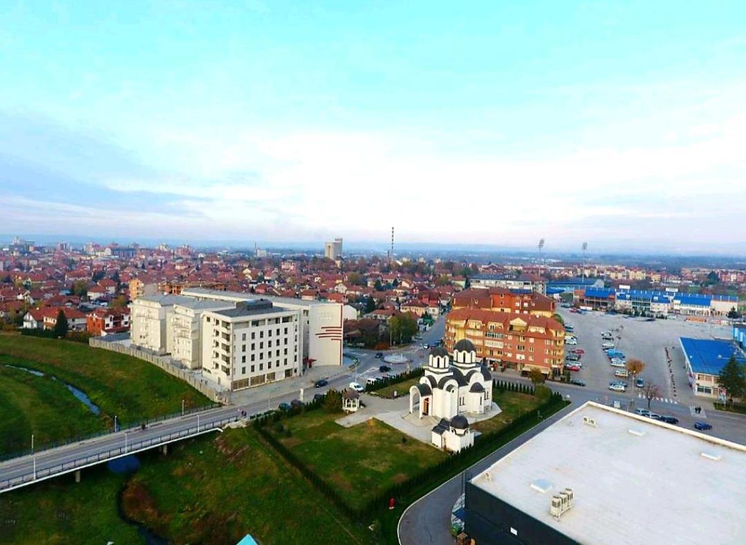 Royalwings Apartman Ягодина Екстер'єр фото
