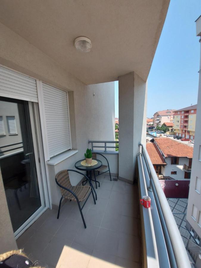 Royalwings Apartman Ягодина Екстер'єр фото
